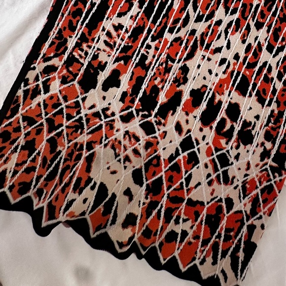 Herve Leger vintage dress Sleeveless Scoop Neck Midi size small leopard print - Picture 7 of 7